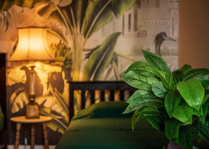 The Tropical House Apartment *