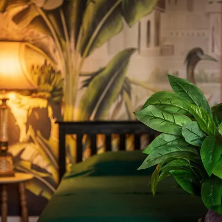 The Tropical House Apartment *