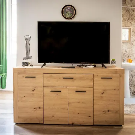 The Tropical House Daire *