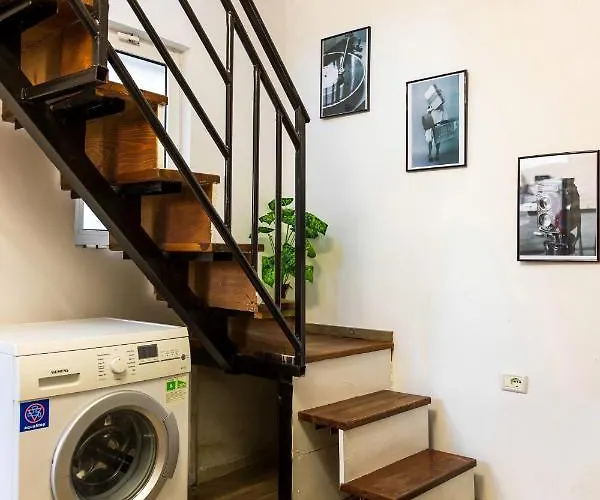 Apartment The Tropical House Tirana